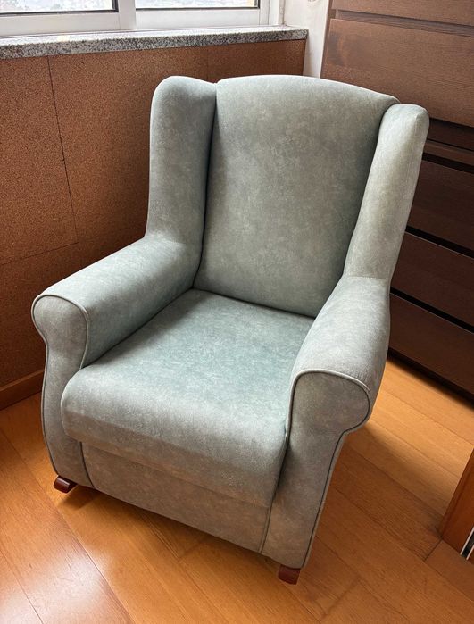 Sofá individual de balanço