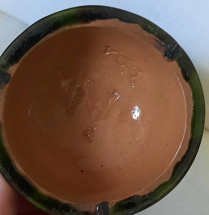 Zé Povinho figura de movimento em faiança das Caldas