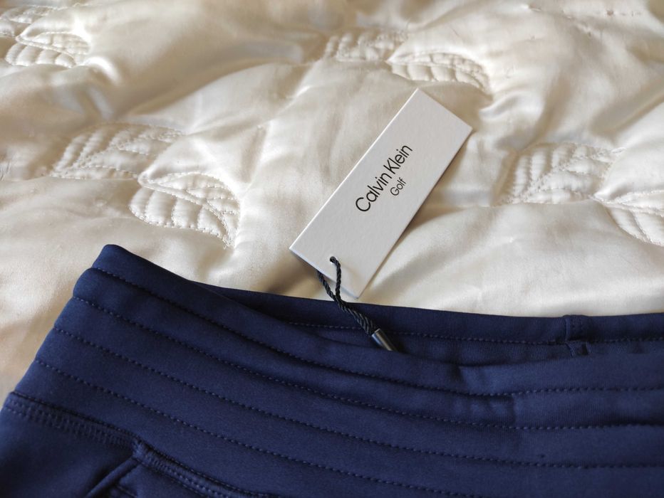 Męskie oryginalne krótkie spodenki Calvin Klein Golf r. S nowe