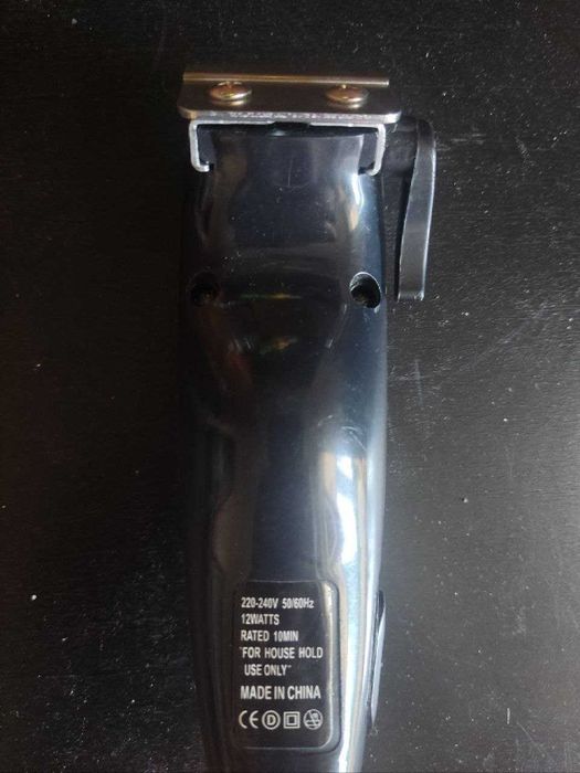 Машинка для стрижки G Nova