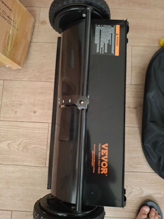 Varredora de Relvado Manual VEVOR 26" (66 cm) – Nova na Caixa!
