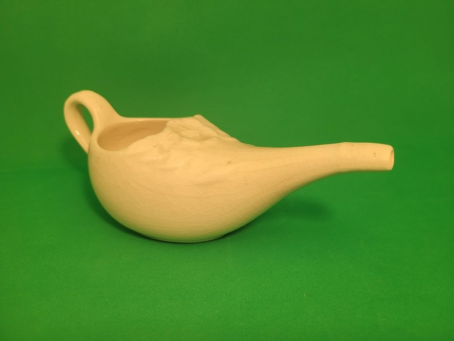 Bedridden Tea Pot436593924275578881