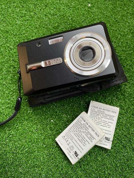 Máquina Fotográfica Digital 8.0 MP