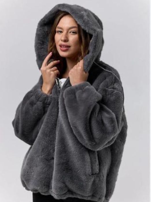 Эко шуба серого цвета