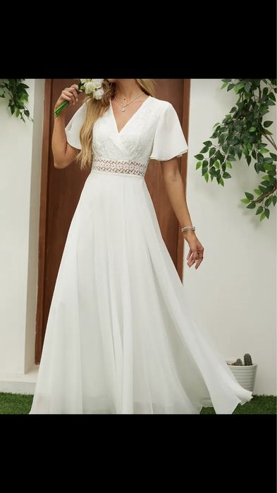 Suknia slubna nowa XL dluga petit