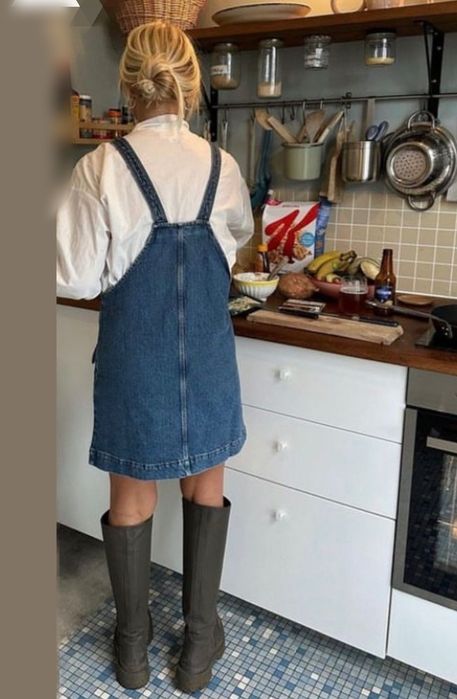 Ogrodniczki dżinsowa mini sukienka rozm S