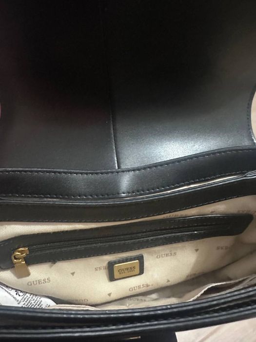 Сумка  GUESS оригинал
