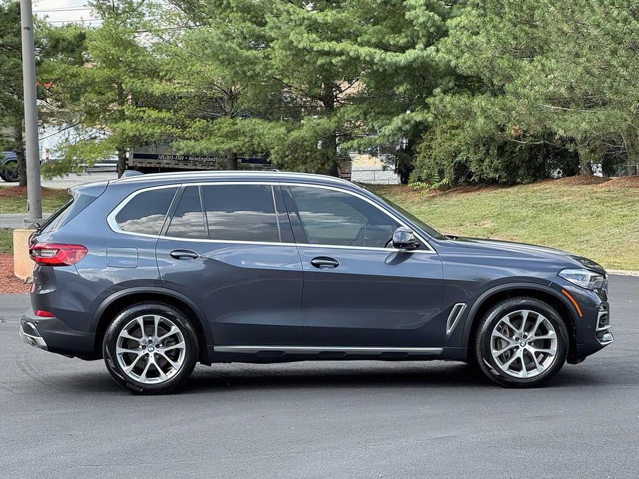 BMW X5 xDrive50i      2019