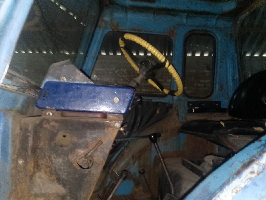 Продам МТЗ 80 в рідній фарбі