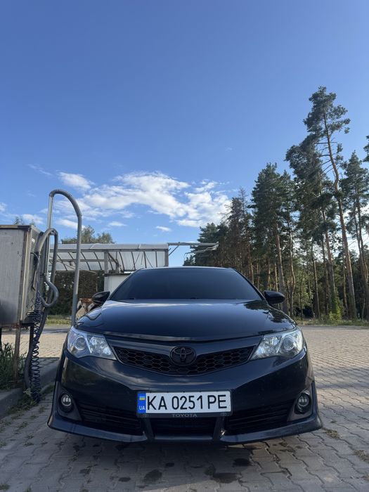 Тойота  Камри   50