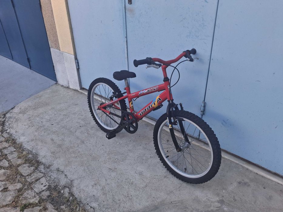 Bicicleta  roda 20 Orbita pouco uso pronta a pedalar