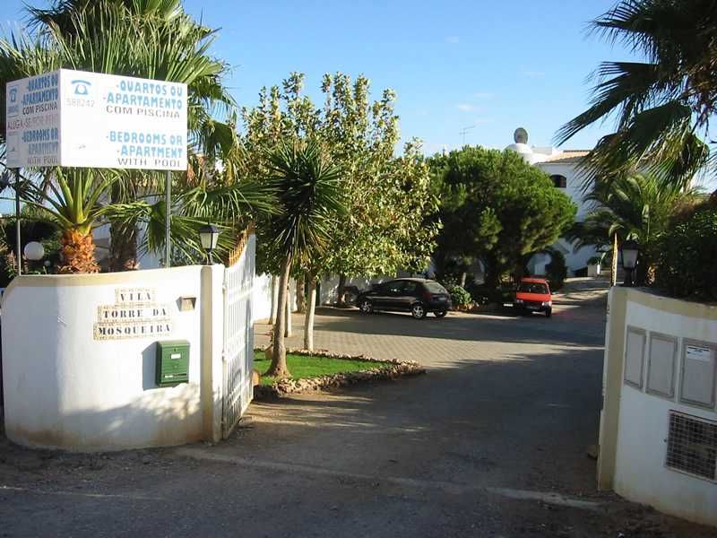Apartamento c/piscina e wi-fi p/férias em Albufeira