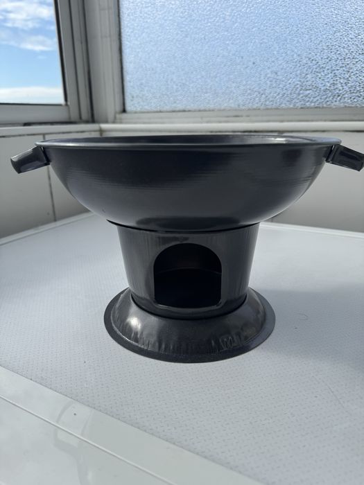 Churrasqueira/fogareiro de mesa a carvão