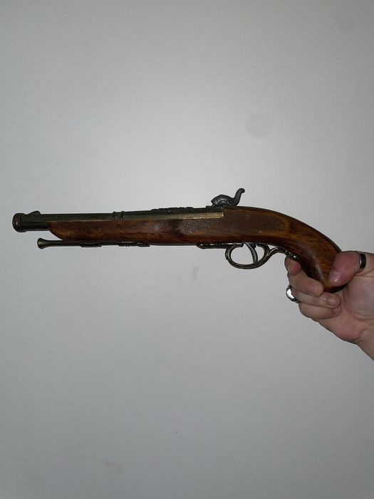 Pistola Decorativa Vintage de Pederneira com Cano em Latão Trab. - Réplica de Coleção