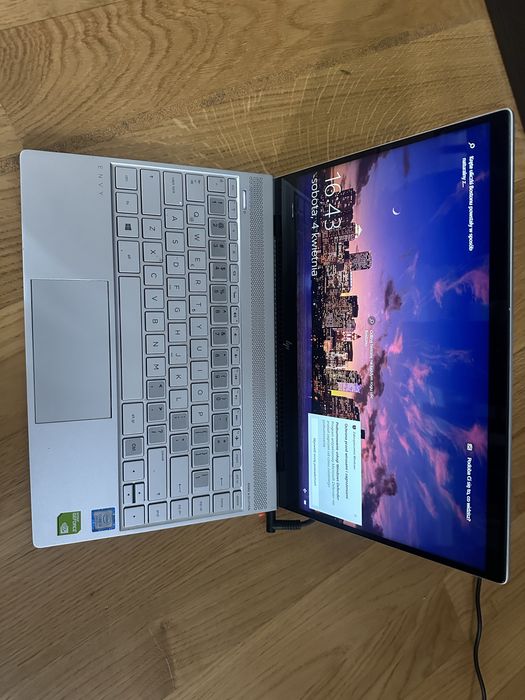HP Envy 13 i5   GeForce MX150   SSD    Aluminium