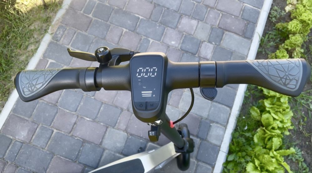 Електросамокат Gelius EFFORT PRO