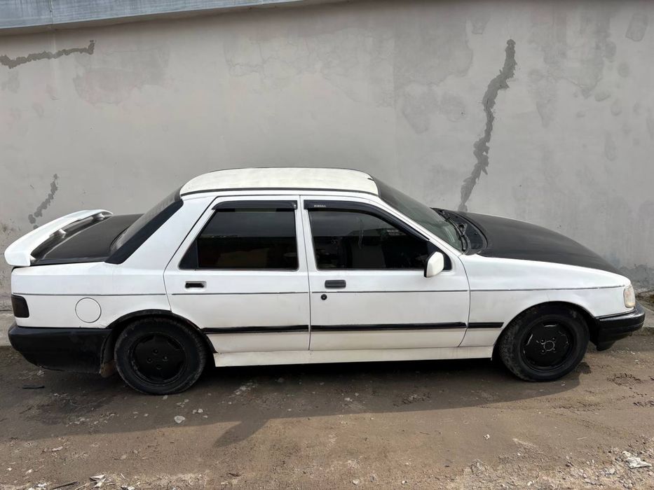 Ford sierra 2.0 (DOHC)