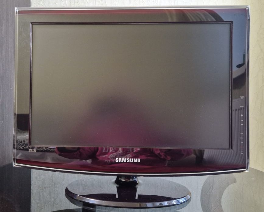 Телевізор SAMSUNG