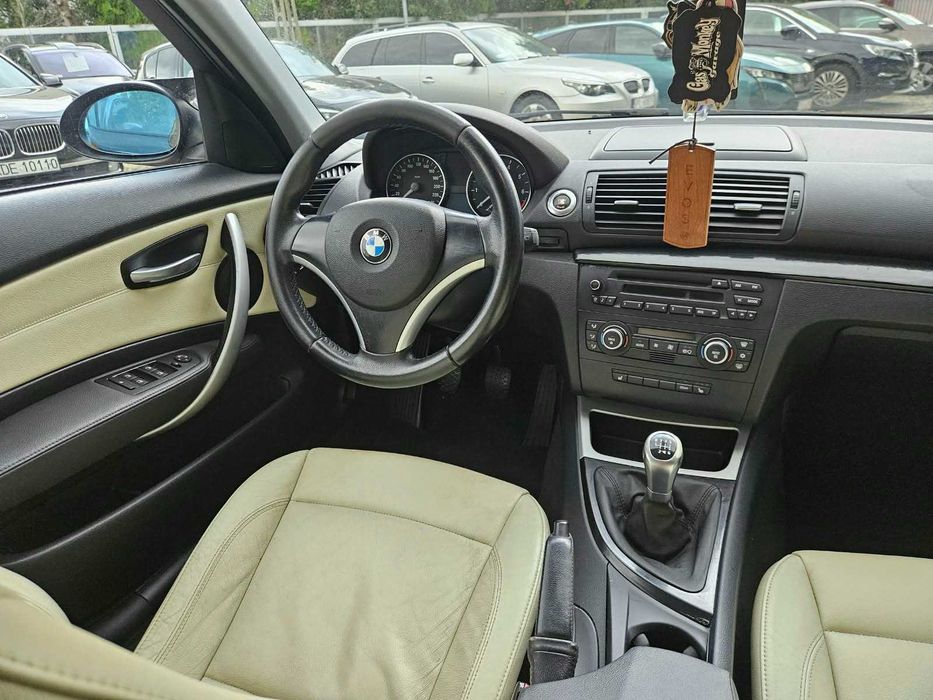 BMW 1 * 2.0 benzyna * 143 KM * 2007r. * jasna skóra *  podgrzewane fotele *