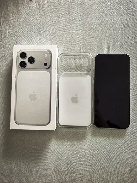 Iphone 17 pro max 256GB Silver