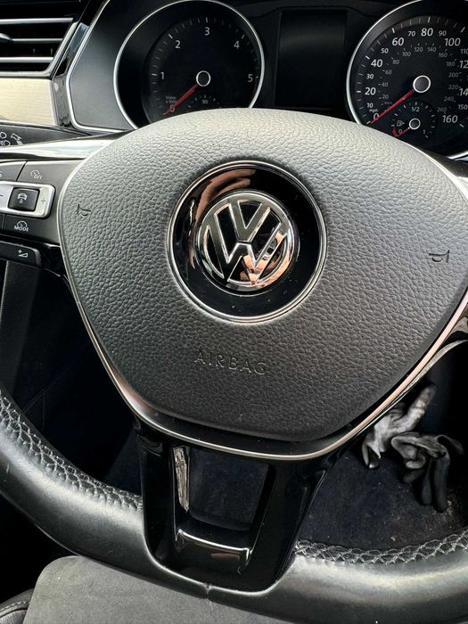 Мультируль кермо руль баранка Volkswagen Passat b8 Golf 7 Tiguan 2