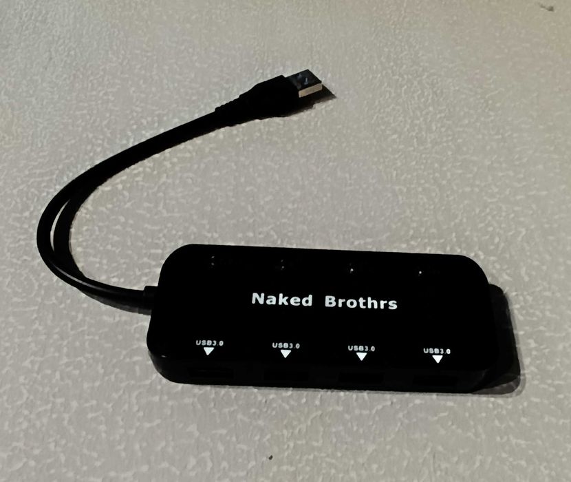 4-Port USB 3.0 Hub with Individual LED Power Switches64297533681794120