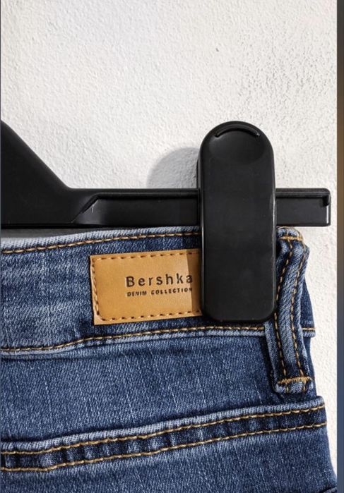 Джинсы Bershka, 32 розмір