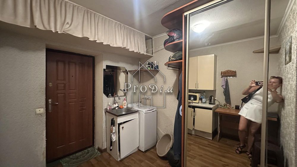 Продаж кімнати 18 м2 в гуртожитку Івана Гонти 9 Без %%