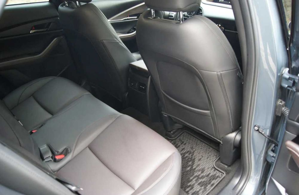 Mazda CX-30 2022 року