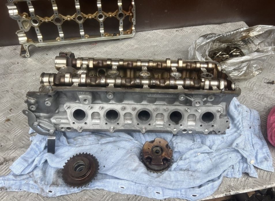 Головка 2.5 VW Passat B7, Jetta 5 голова  блока цилиндров  гбц