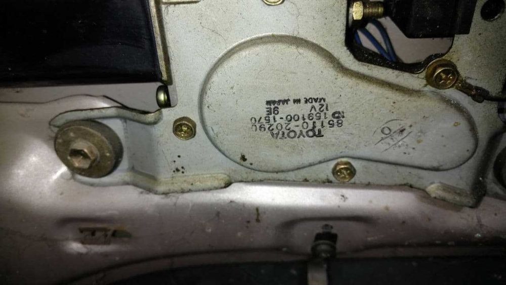 Мотор в сборе, задний стеклоочиститель Rear Wiper Toyota 85110-20290