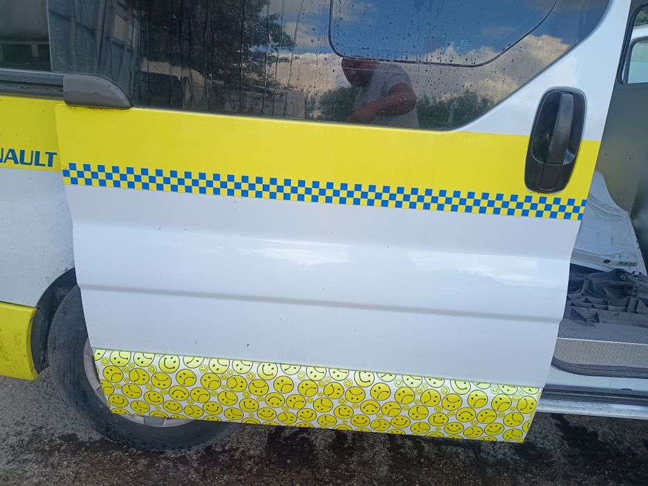 Drzwi przesuwne lewe prawe Opel Vivaro A Renault Trafic II Nissan primaster oryginał