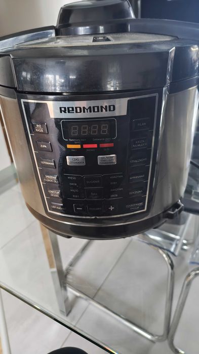 REDMOND Multicooker RMC-M110
