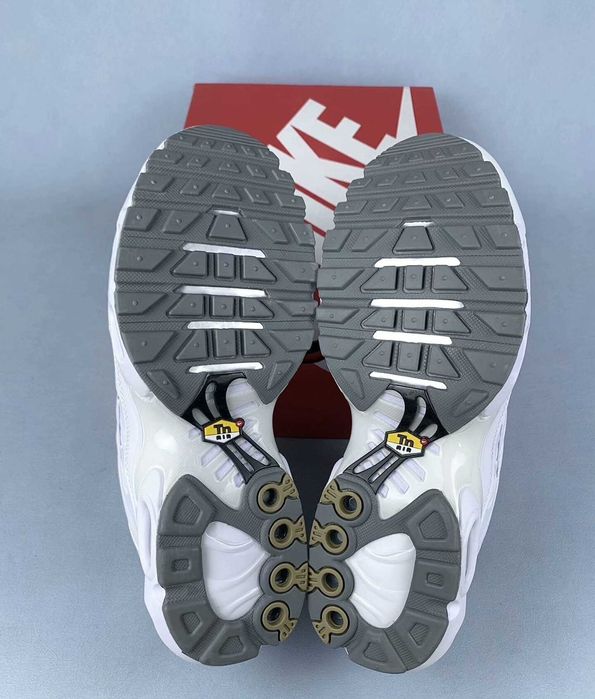 Air Max TN Plus White R.43