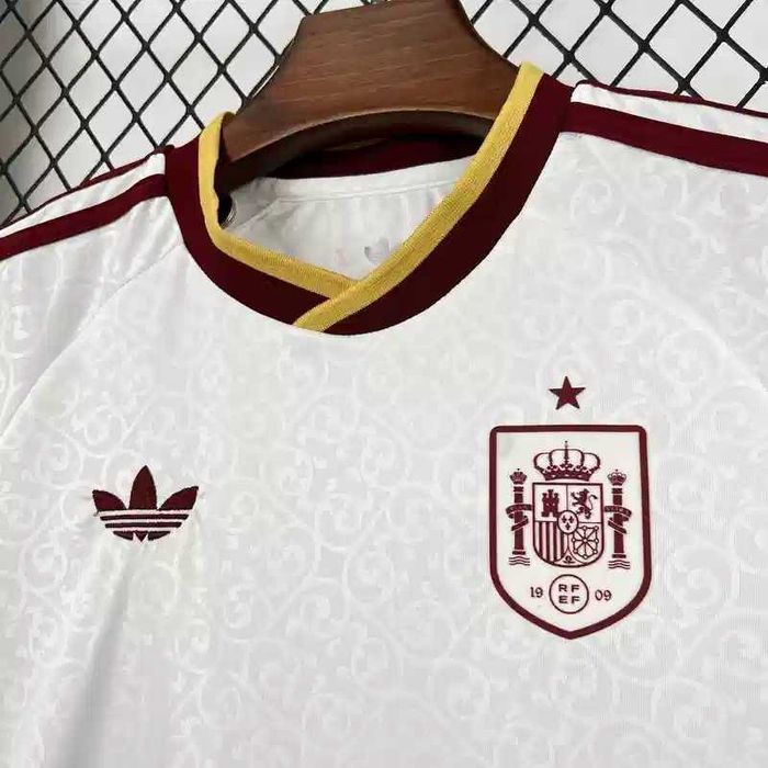 Kit criança Espanha 2°equipamento
