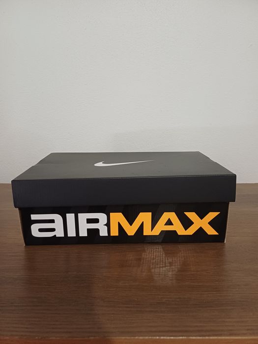 NIKE Air Max DN8