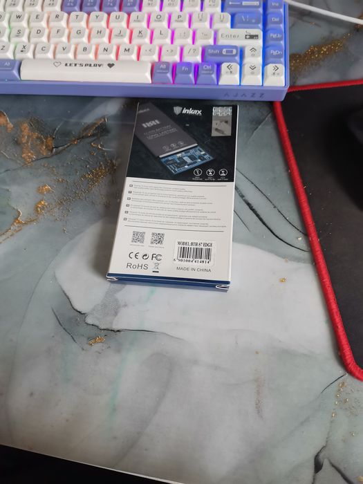Продам новий акамулятор Samsung s7 edge