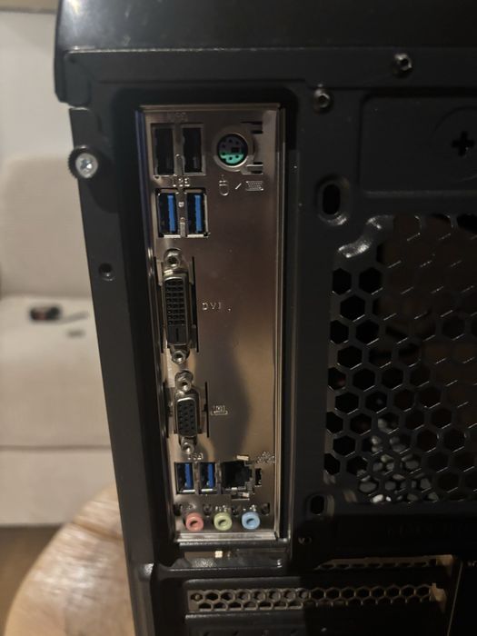 Komputer PC i5-7400 / GTX 1050 Ti / SSD+HDD - Gotowy do gier!