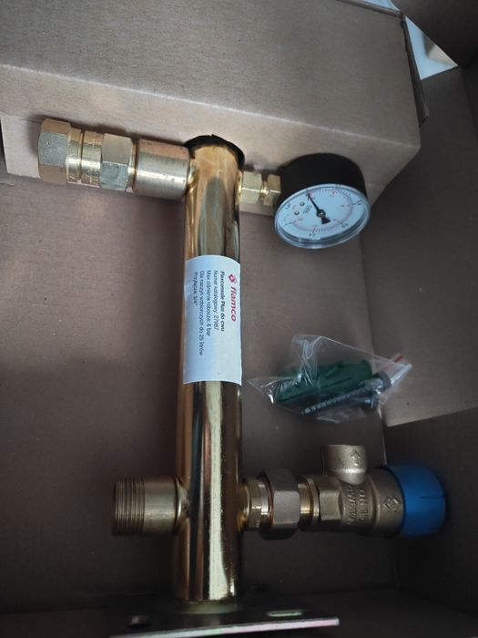 Flamco Grupa bezpieczeństwa do C.W.U.