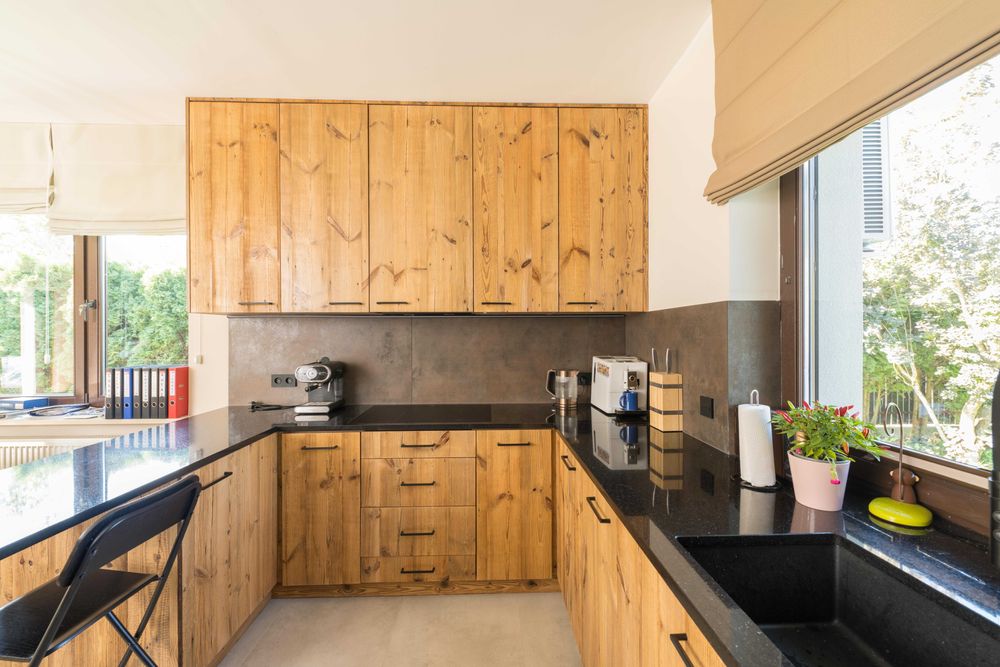 Fronty kuchenne ze starego drewna