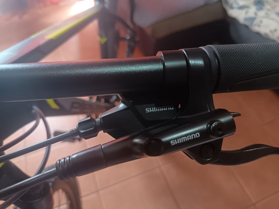 Vende se bicicleta
