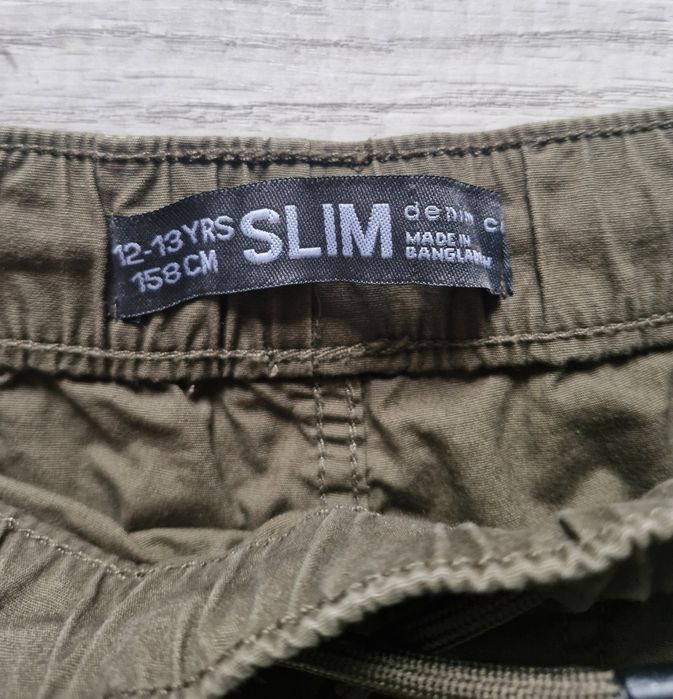 Jogery slim rozmiar 12-13 lat