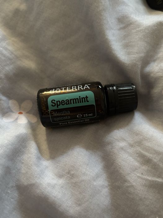 Spearmint 15 ml nowy nieotwierany olejek doterra
