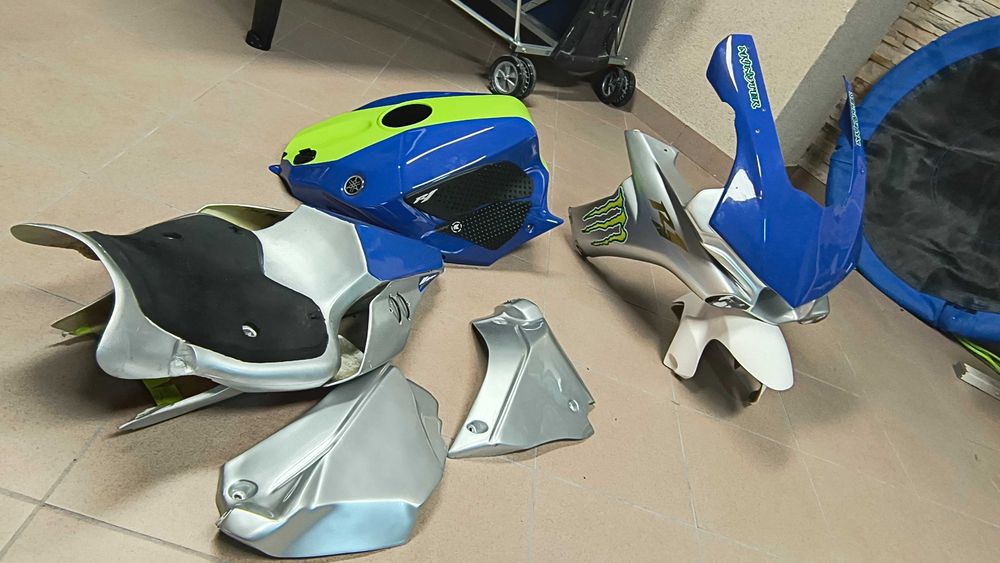 owiewki torowe, stelaże, rolgaz Yamaha R1 15-19 RN32, wydech dominator