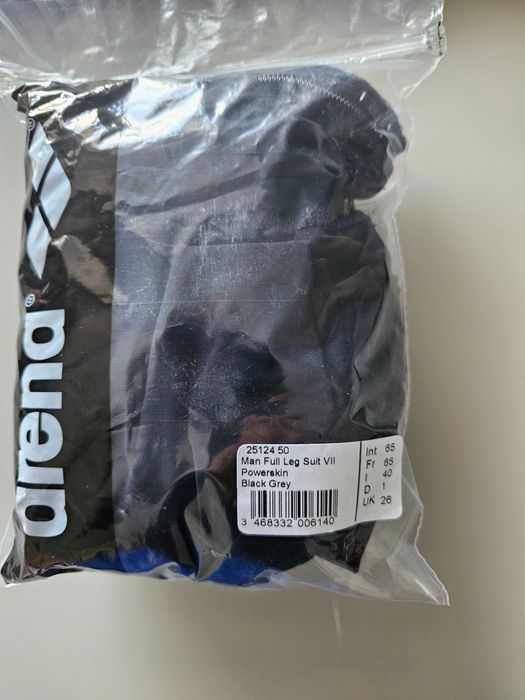 Fato de natação ARENA POWERSKIN novo para homem