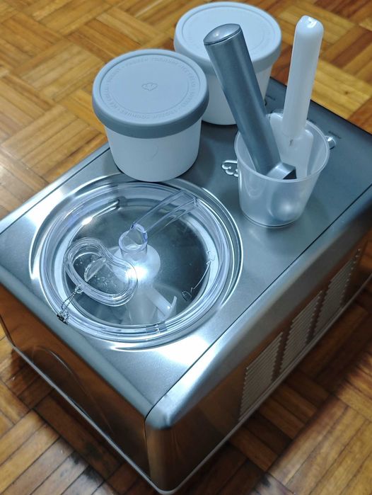 Máquina de Gelados c/ Compressor Springlane Emma (1.5L) – Como Nova + Extras