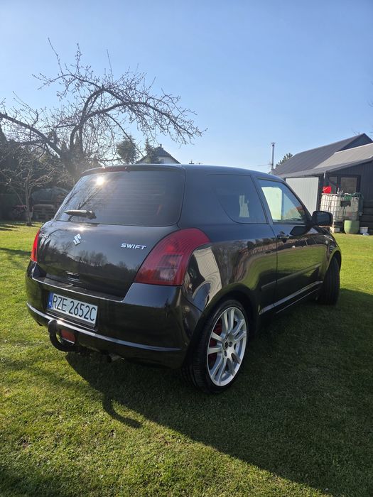 SUZUKI SWIFT 1.3 2006 r