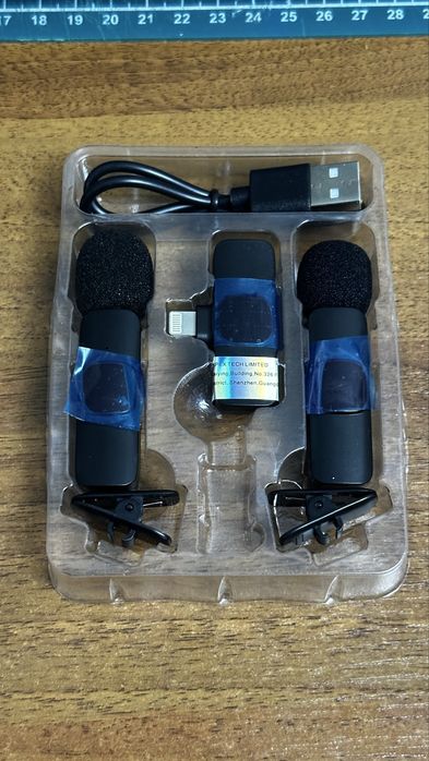 Новенькі бездротові мікрофони для айфона