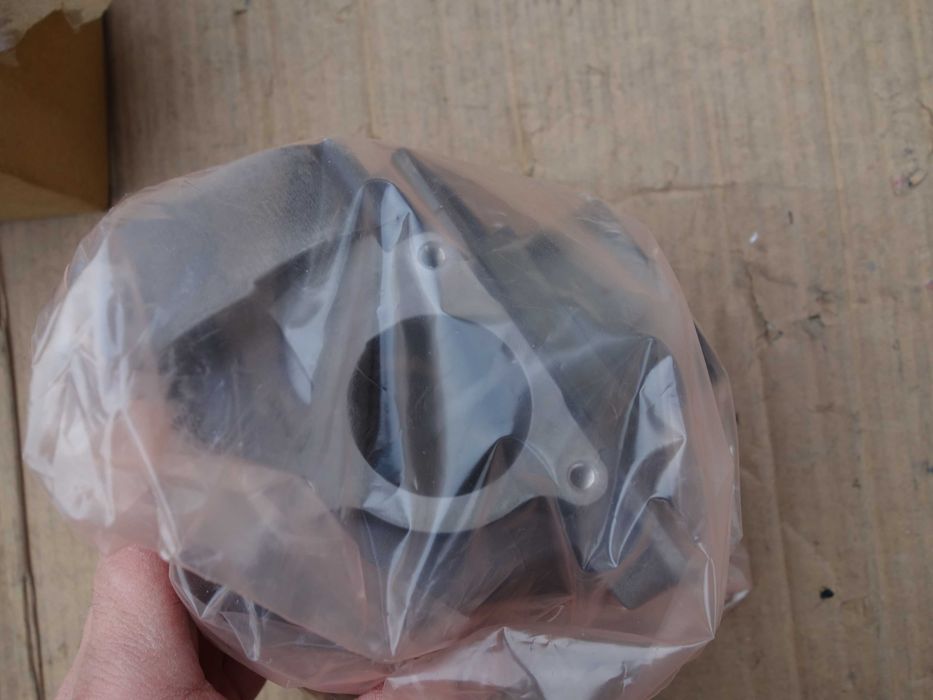 Cylinder HONDA CR 250 R Nowy Oryginalny od 2002 do 2003