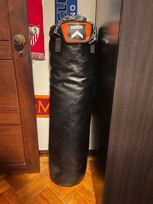 Saco de boxe outshock